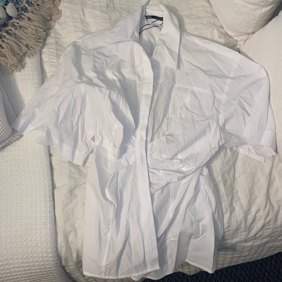 **SOLD** Zara poplin shirt sleeve top - Picture 2 of 2